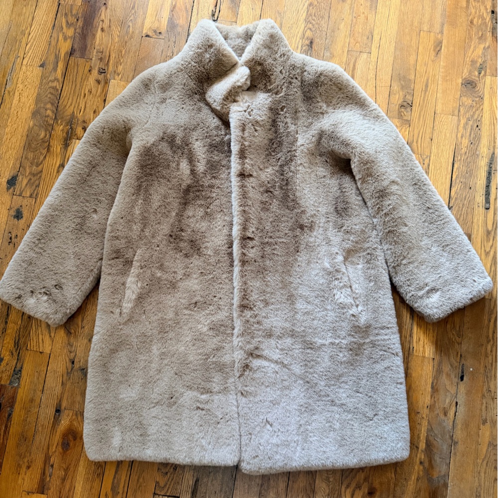 Love Token Ultra Soft Chic Women’s Faux Fur Brown Coat NWT US Sz L